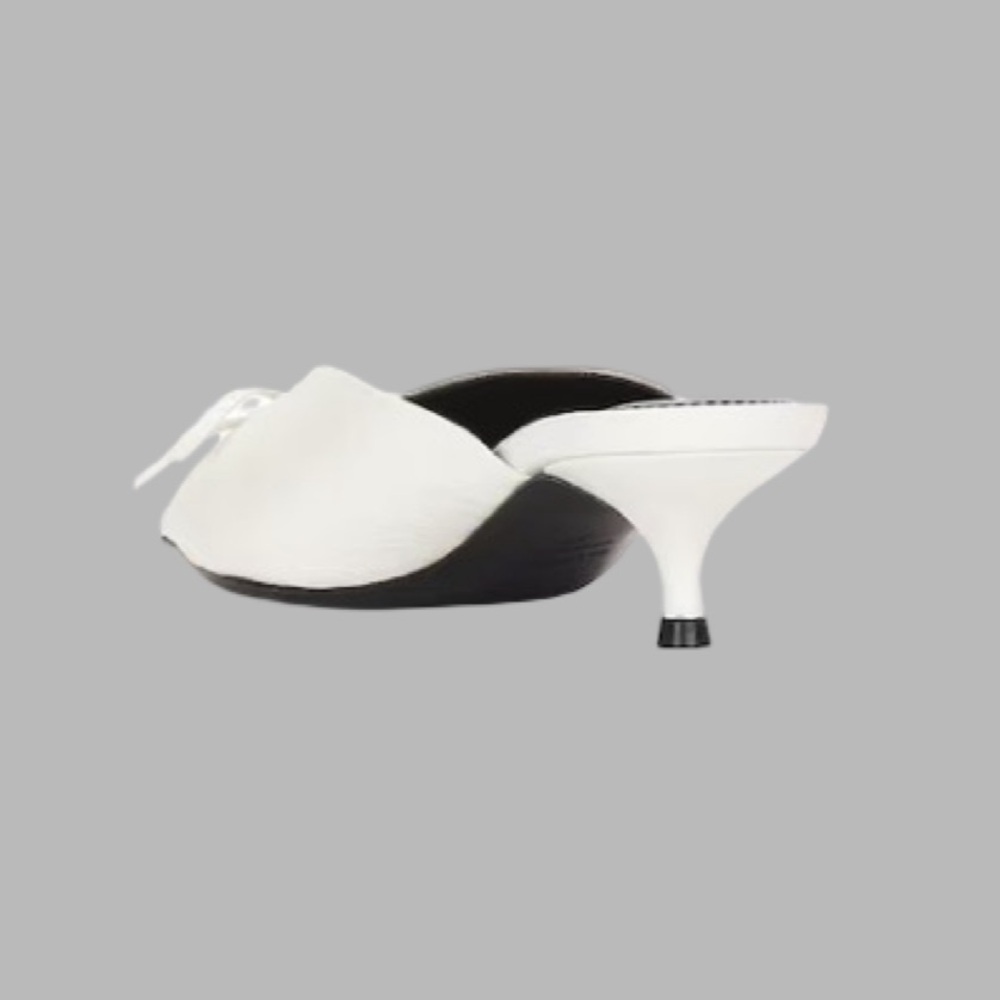 NWT BALENCIAGA Leather Elegant White Mules Size 38 - Picture 9 of 16